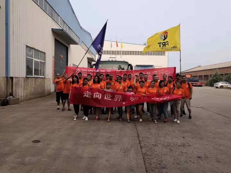 公司組織去老板家鄉南陽(yáng)西峽游玩